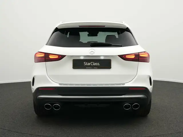 Mercedes-Benz Gla Class view 4