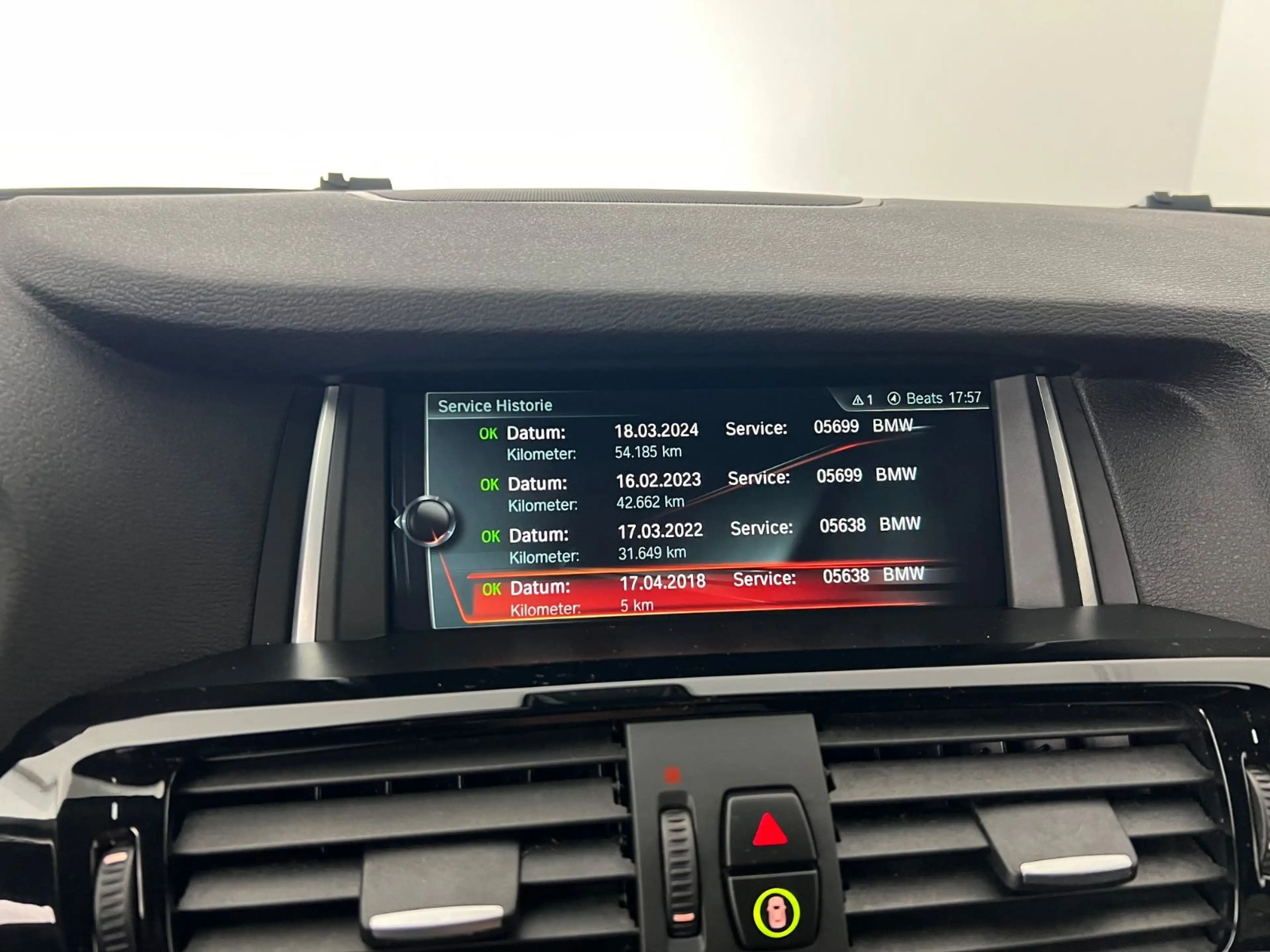 BMW X4 20i  xDRIVE/ 1.HAND / M-PAKET / NUR 79.tKM / — photo 32