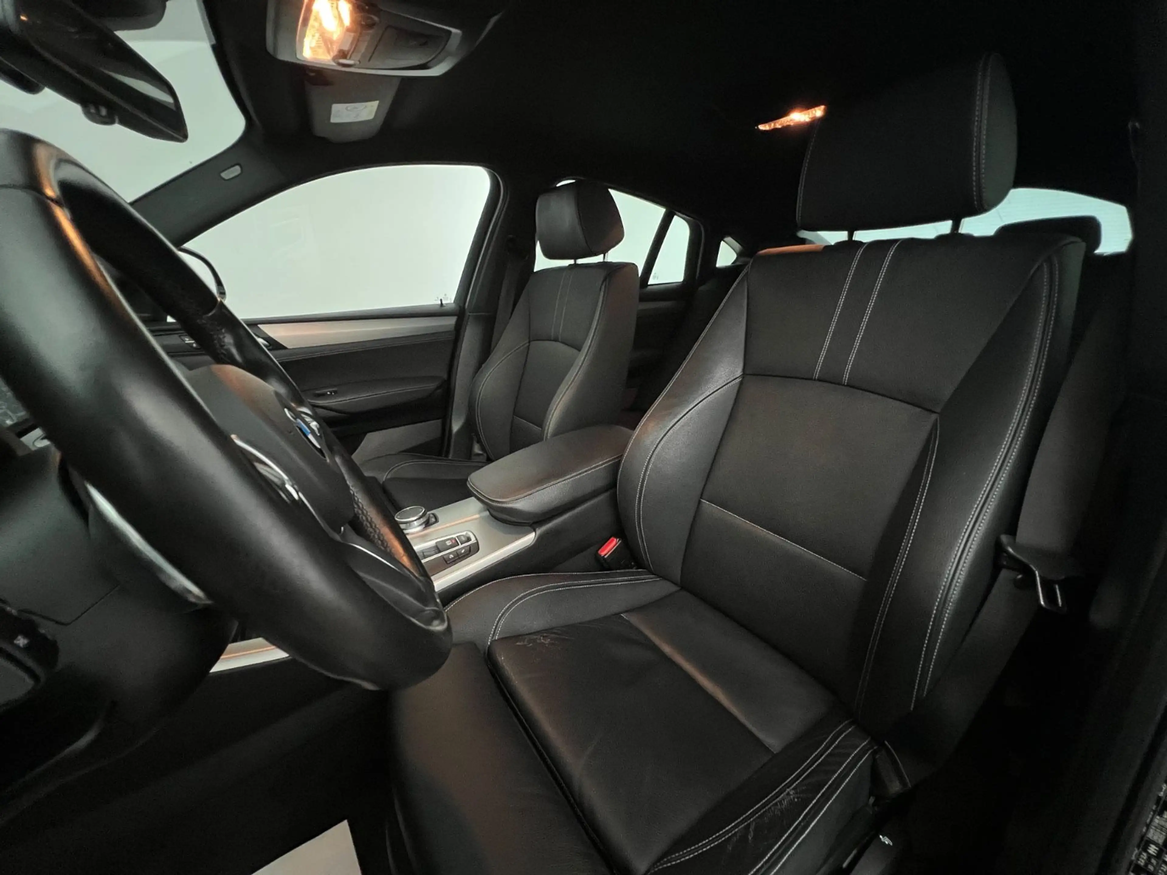 BMW X4 20i  xDRIVE/ 1.HAND / M-PAKET / NUR 79.tKM / — photo 6