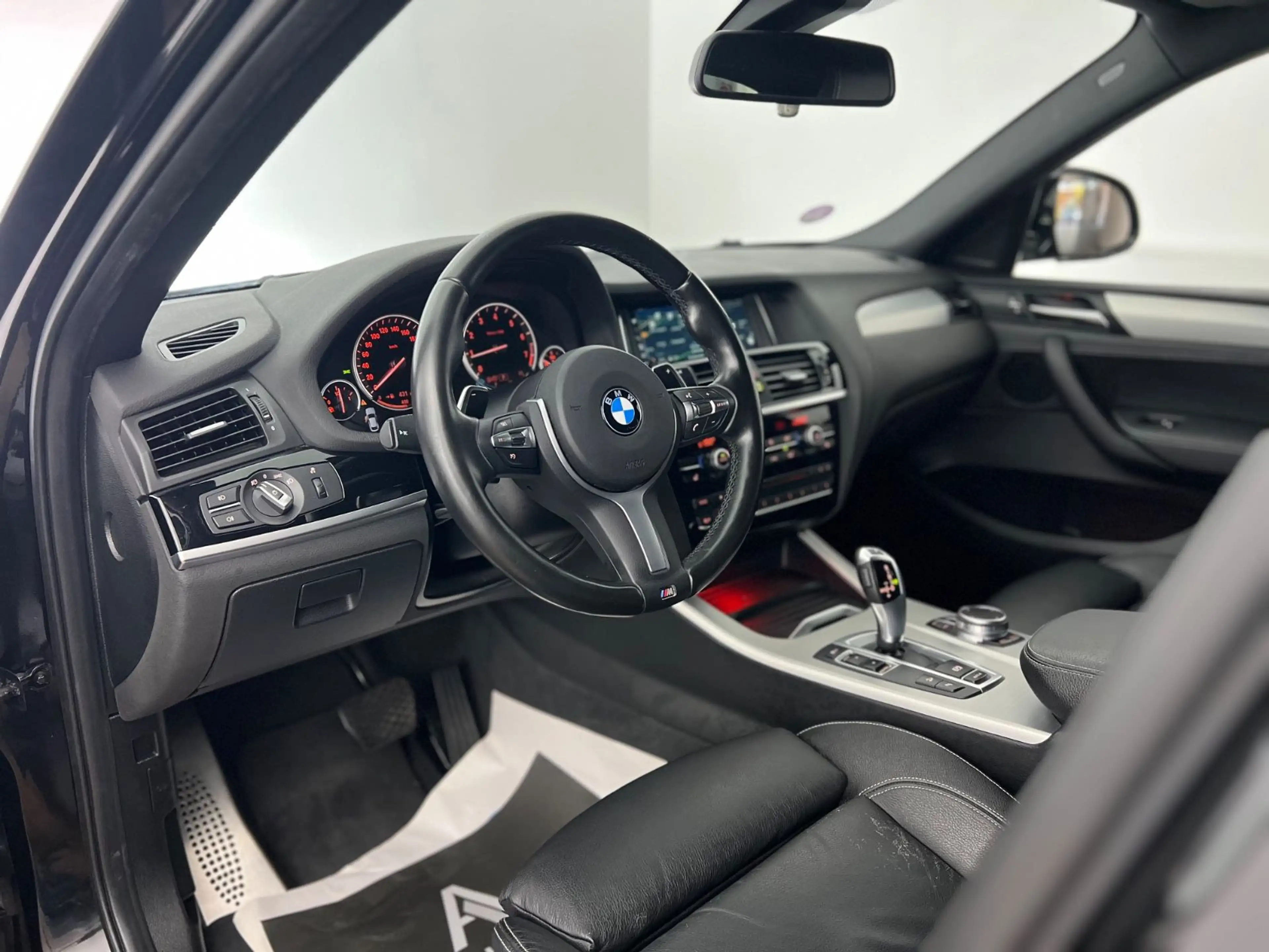 BMW X4 20i  xDRIVE/ 1.HAND / M-PAKET / NUR 79.tKM / — photo 11