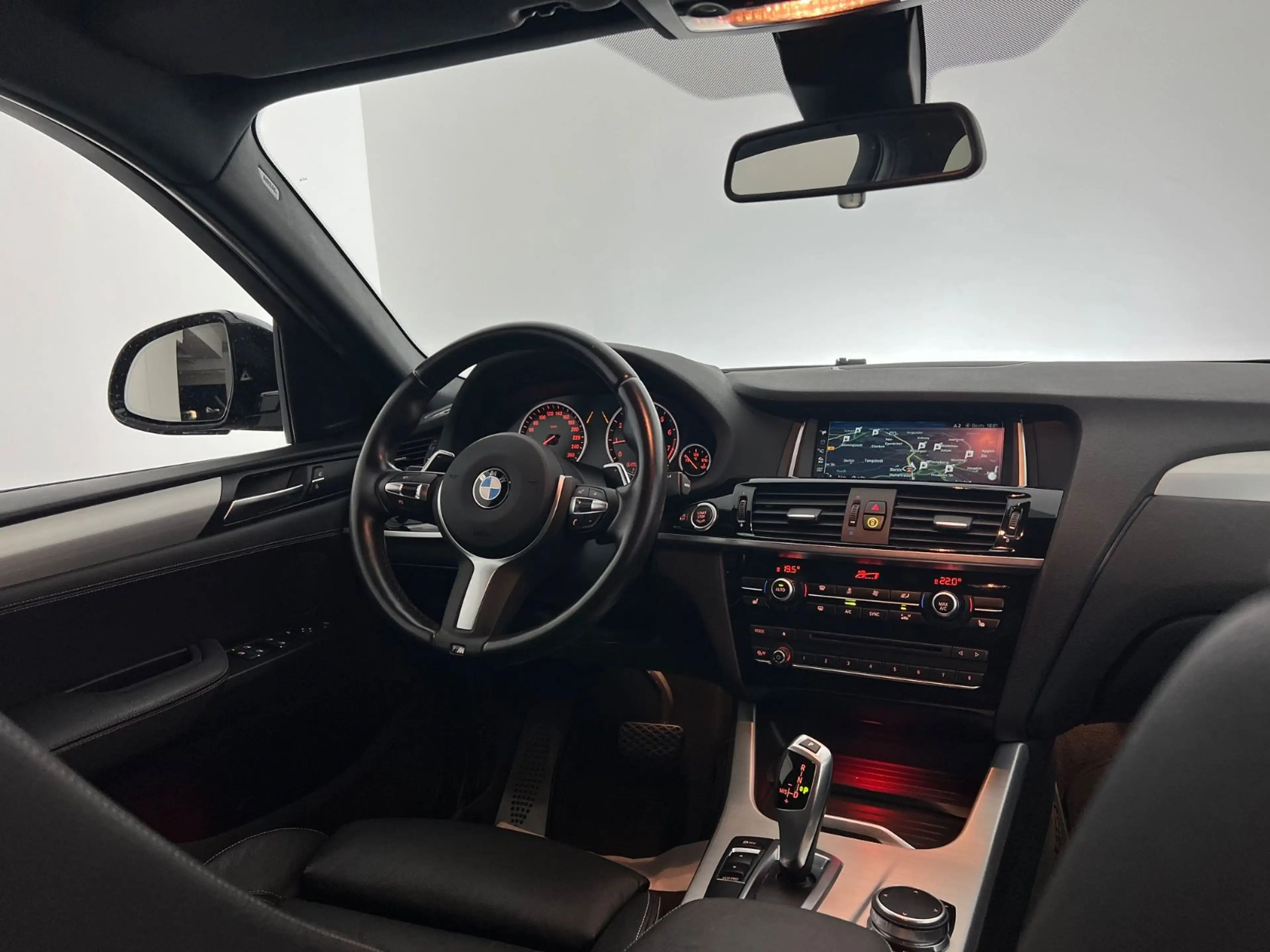 BMW X4 20i  xDRIVE/ 1.HAND / M-PAKET / NUR 79.tKM / — photo 10