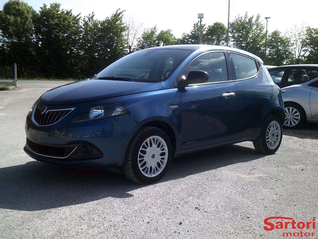 Lancia Ypsilon ADATTA ALLA GUIDA DI NEOPATENTATI