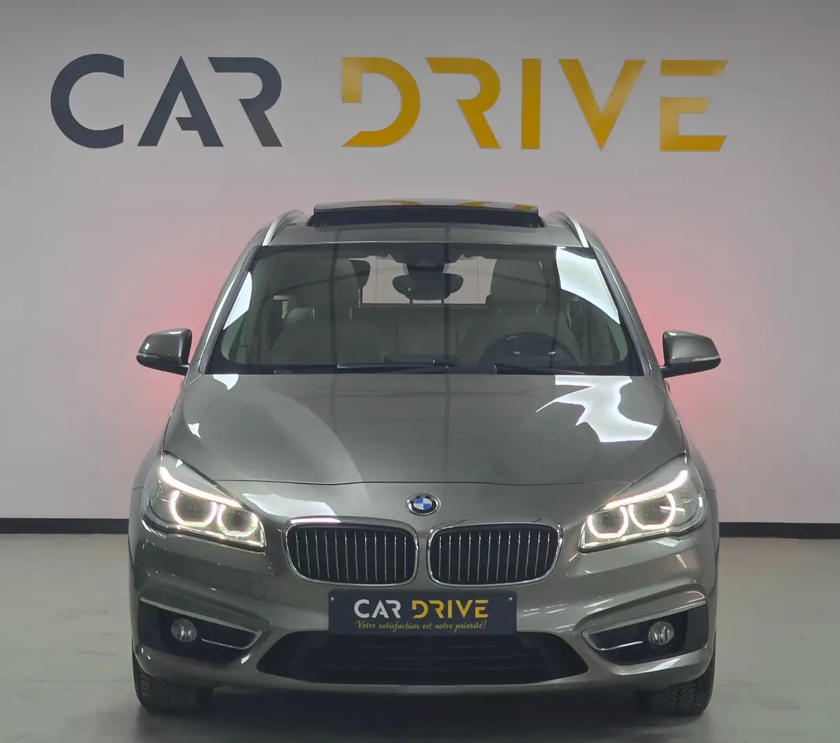 BMW 220 Active Tourer dXAS TOIT PANO/CAPTEURS/CRUISE/LED Grijs - 2