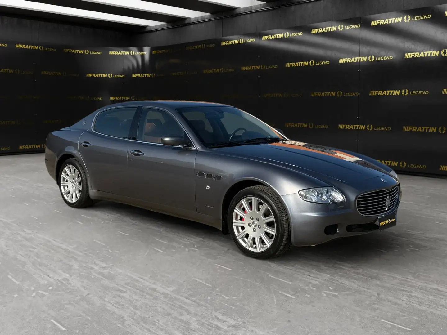 Maserati Quattroporte 4.2 V8 Grigio - 2