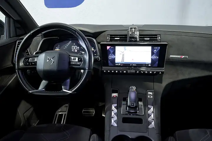 DS 7 Crossback 2021, foto 31