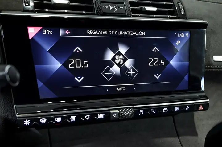 DS 7 Crossback 2021, foto 10