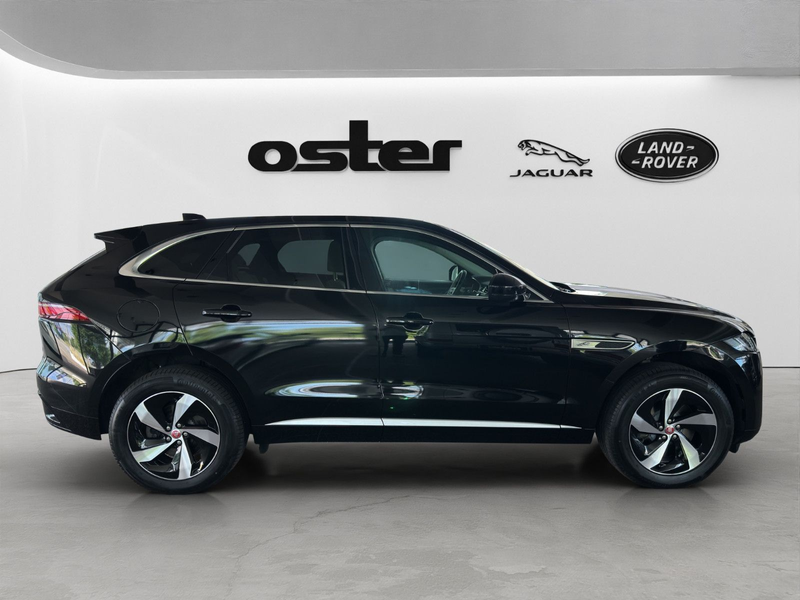 Jaguar F-Pace D300 SE AWD | Pano | Standheizung | AdSR — photo 7