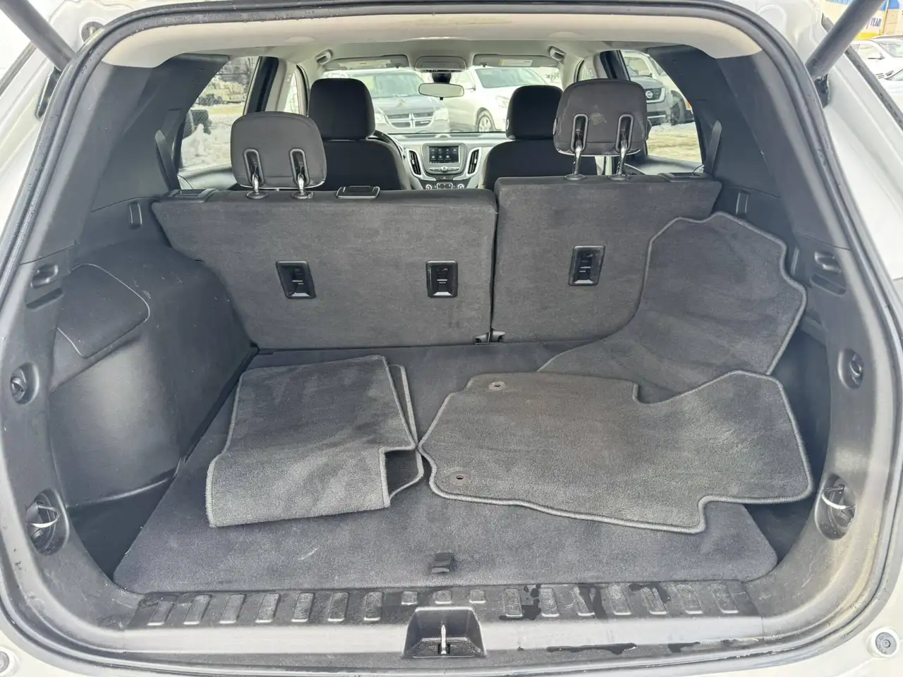 Chevrolet Equinox снимка Chevrolet Equinox