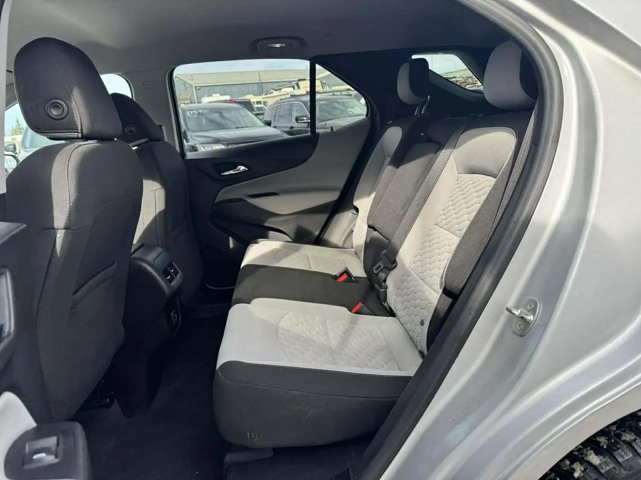 Chevrolet Equinox снимка Chevrolet Equinox