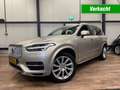 Volvo XC90 2.0 T8 INSCRIPTION - 7 PERS - PANO - AD. CRUISE - Brun - thumbnail 1