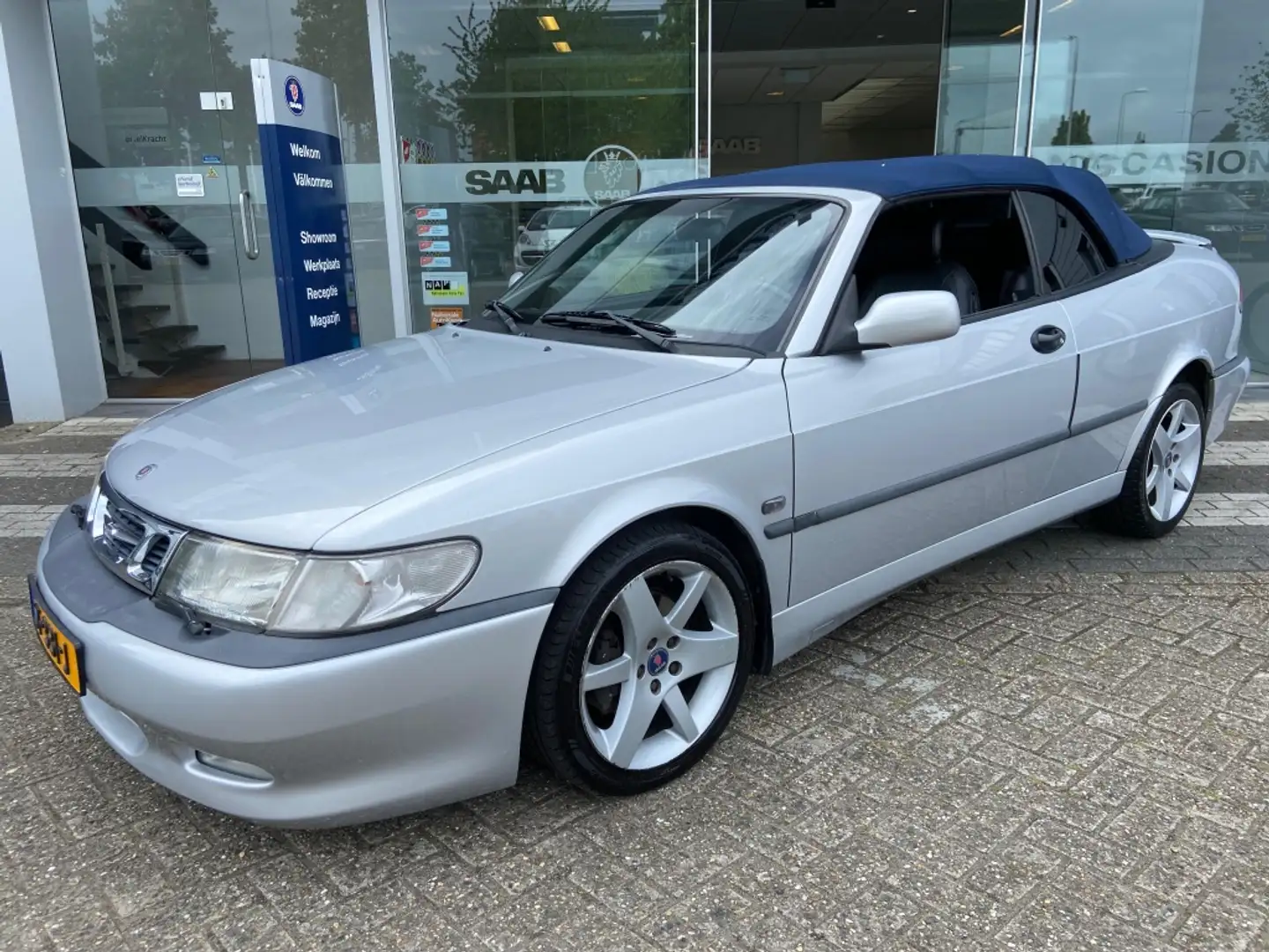Saab 9-3 Cabrio 2.0 Turbo SE Aero Grijs - 1