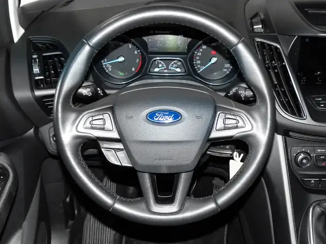 Ford C-Max view 8