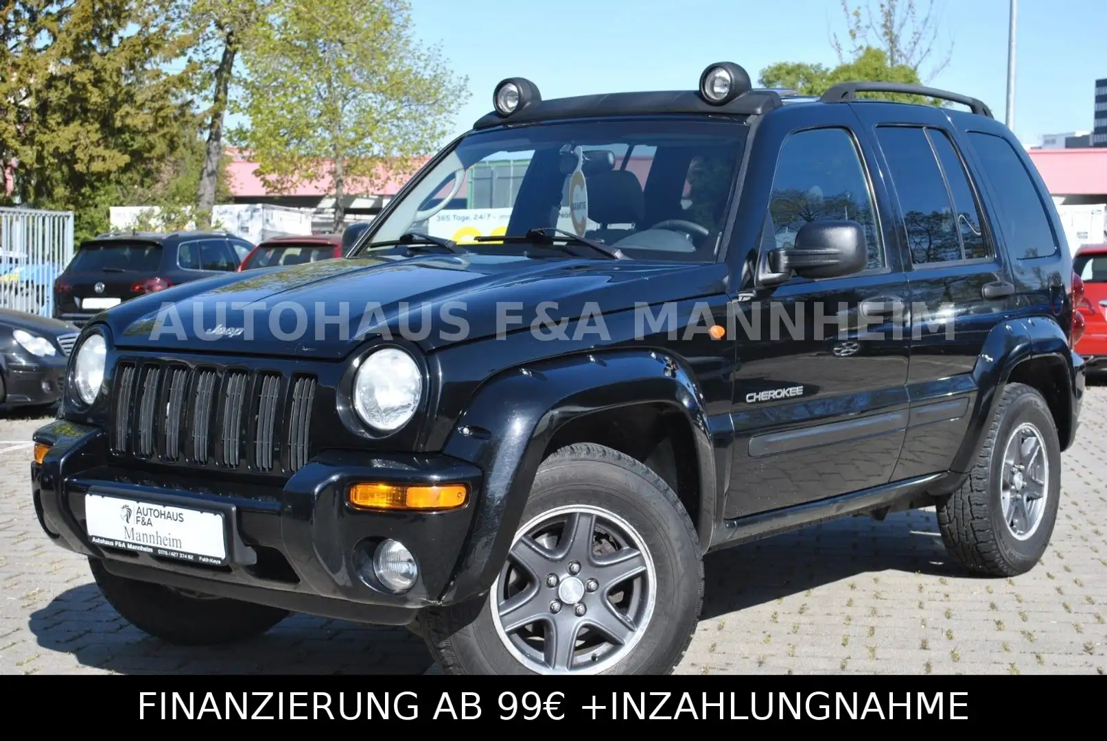 Jeep Cherokee 2.8 CRD Limited 4X4 KLIMA AHK S.DACH crna - 1