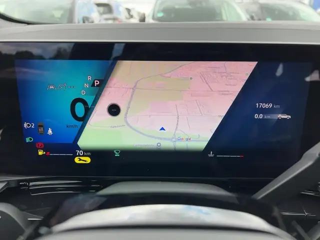 Renault Austral view 13