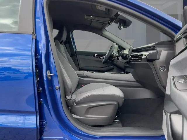 Renault Austral view 8