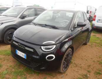 Berlina 42 kWh La Prima 320 Km autonomia