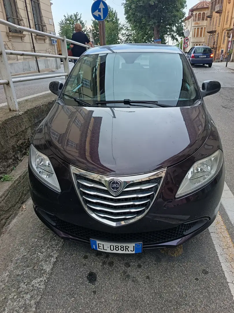 Lancia Ypsilon Ypsilon III 2011 1.2 8v Silver s/c.traz.,esp s Lilla - 2