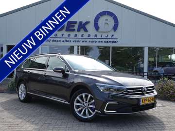 1.4 TSI PHEV GTE Business TREKH. | LED | ADAPT. CR