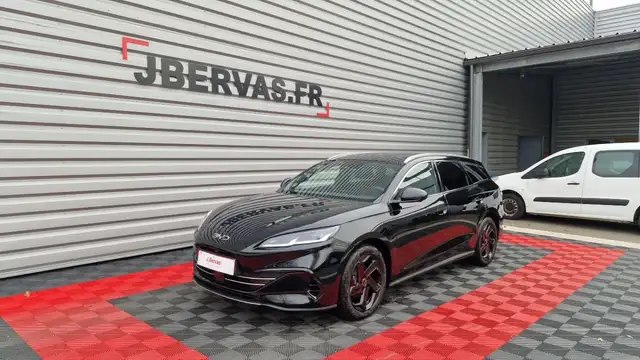 BYD 6 Touring 1.5L DM-I 156 KW PHEV COMF