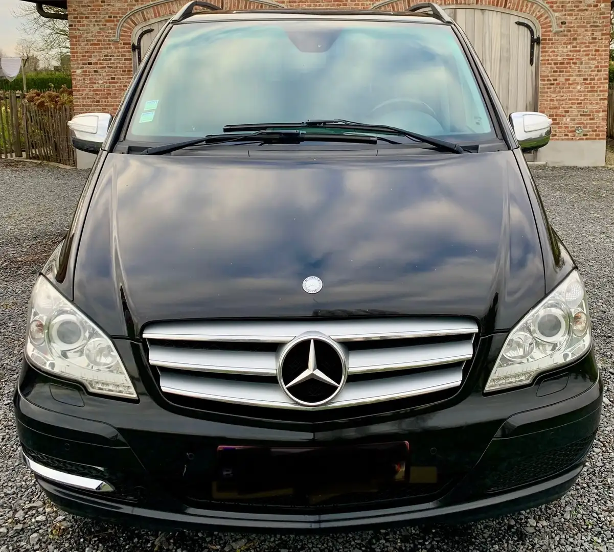 Mercedes-Benz Viano Viano 3.0 CDI DPF Automatik Avantgarde EDITION 125 Schwarz - 1