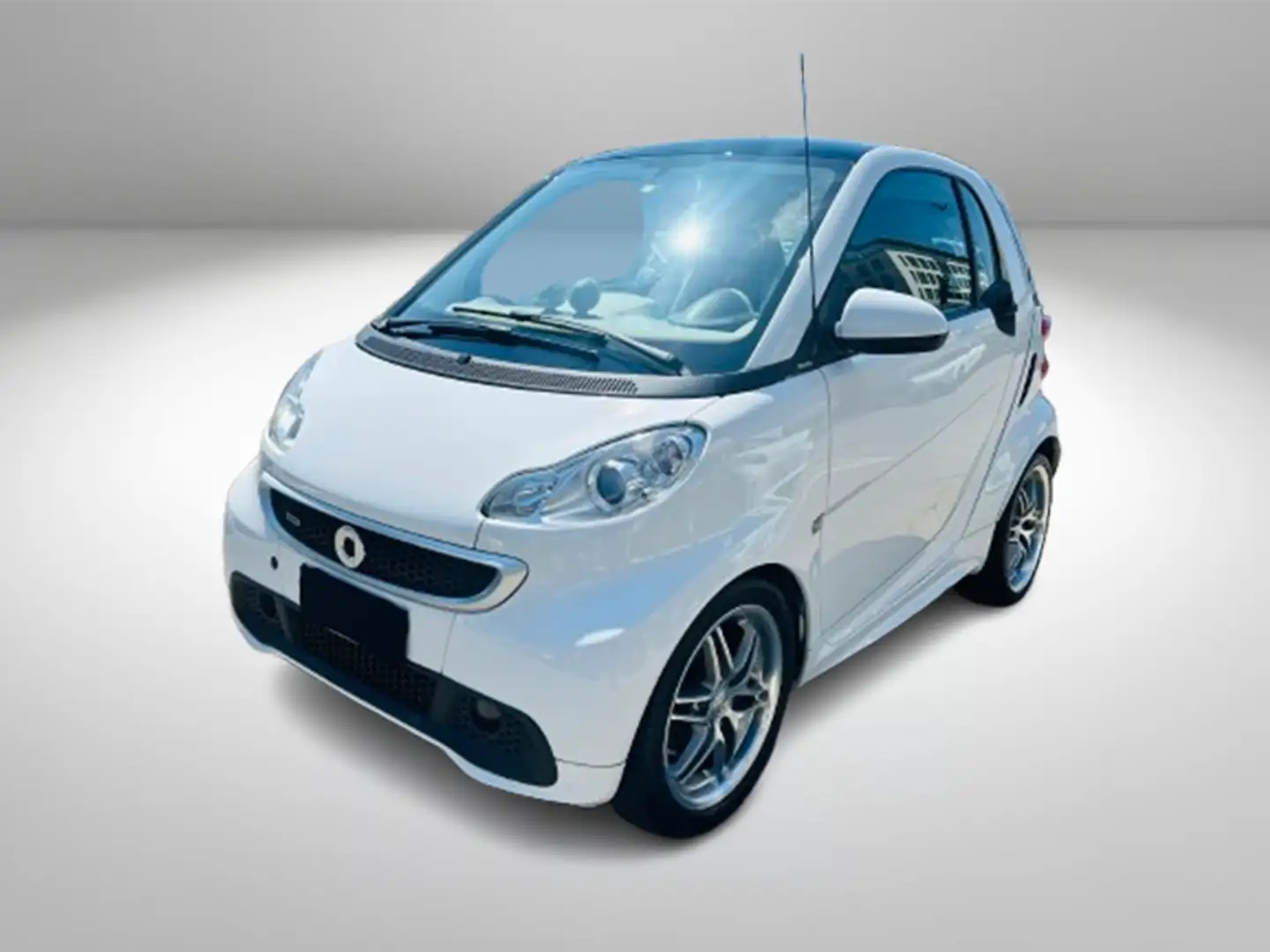 smart forTwo fortwo 1000 75 kW coupé BRABUS Bianco - 1