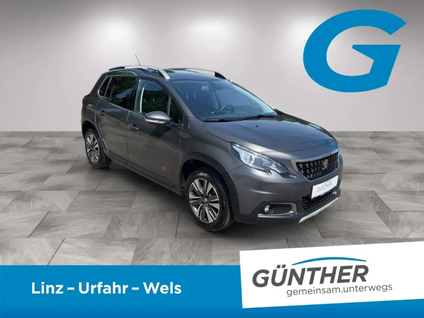Peugeot 2008 Allure Pack PureTech 110 Grau - 2