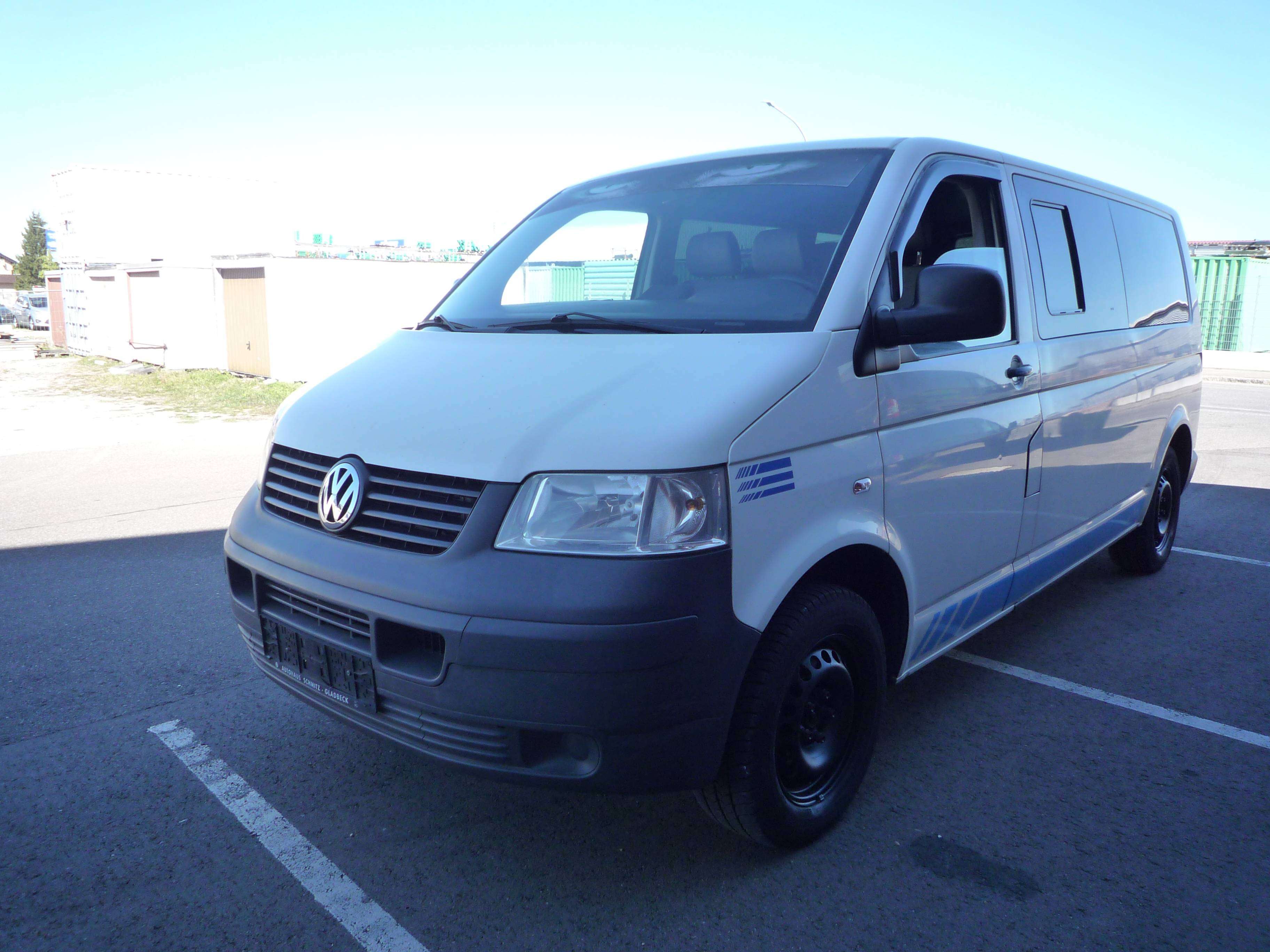 Volkswagen T5 Kombi