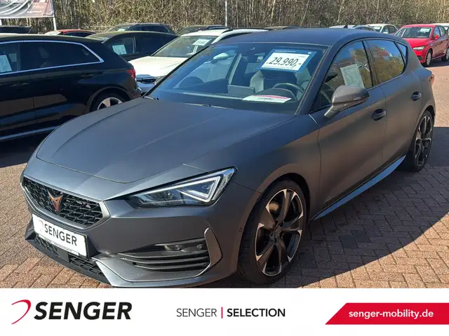 CUPRA Leon 2.0 TSI VZ DSG Navi Matrix Beats ACC Memory