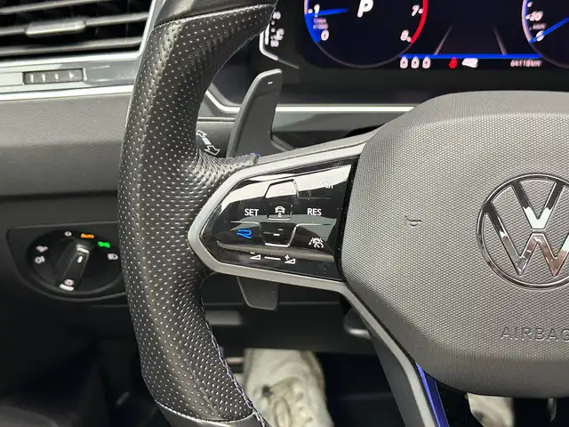 Volkswagen Tiguan view 18