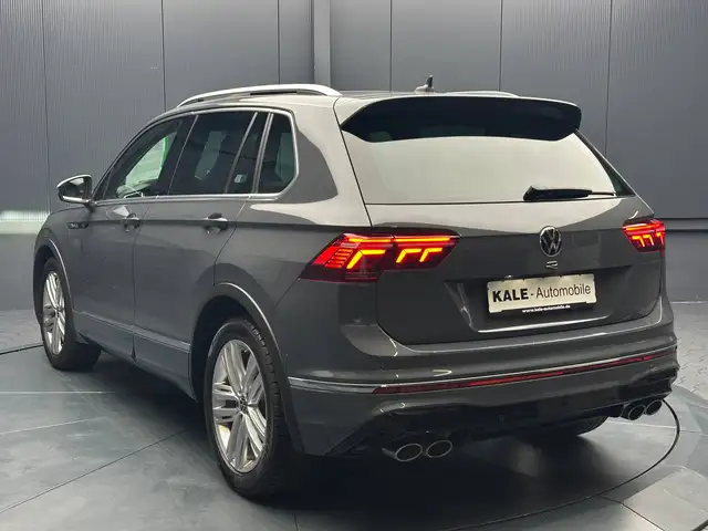 Volkswagen Tiguan view 3