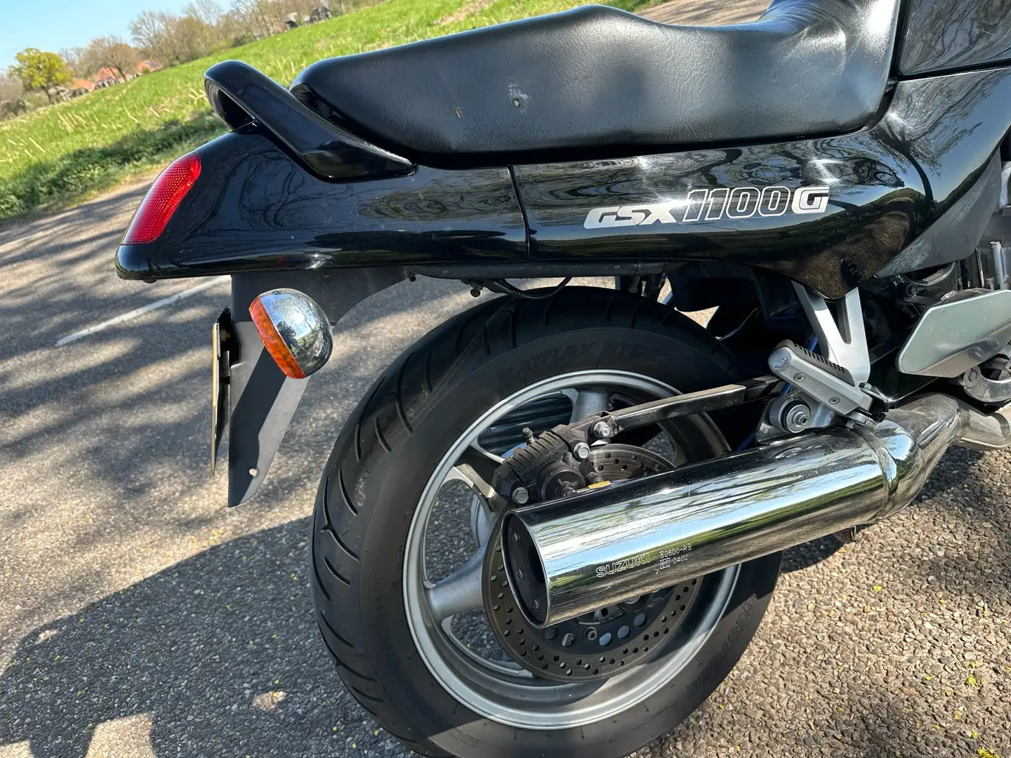 Suzuki GSX 1100 GSX1100G Black - 2