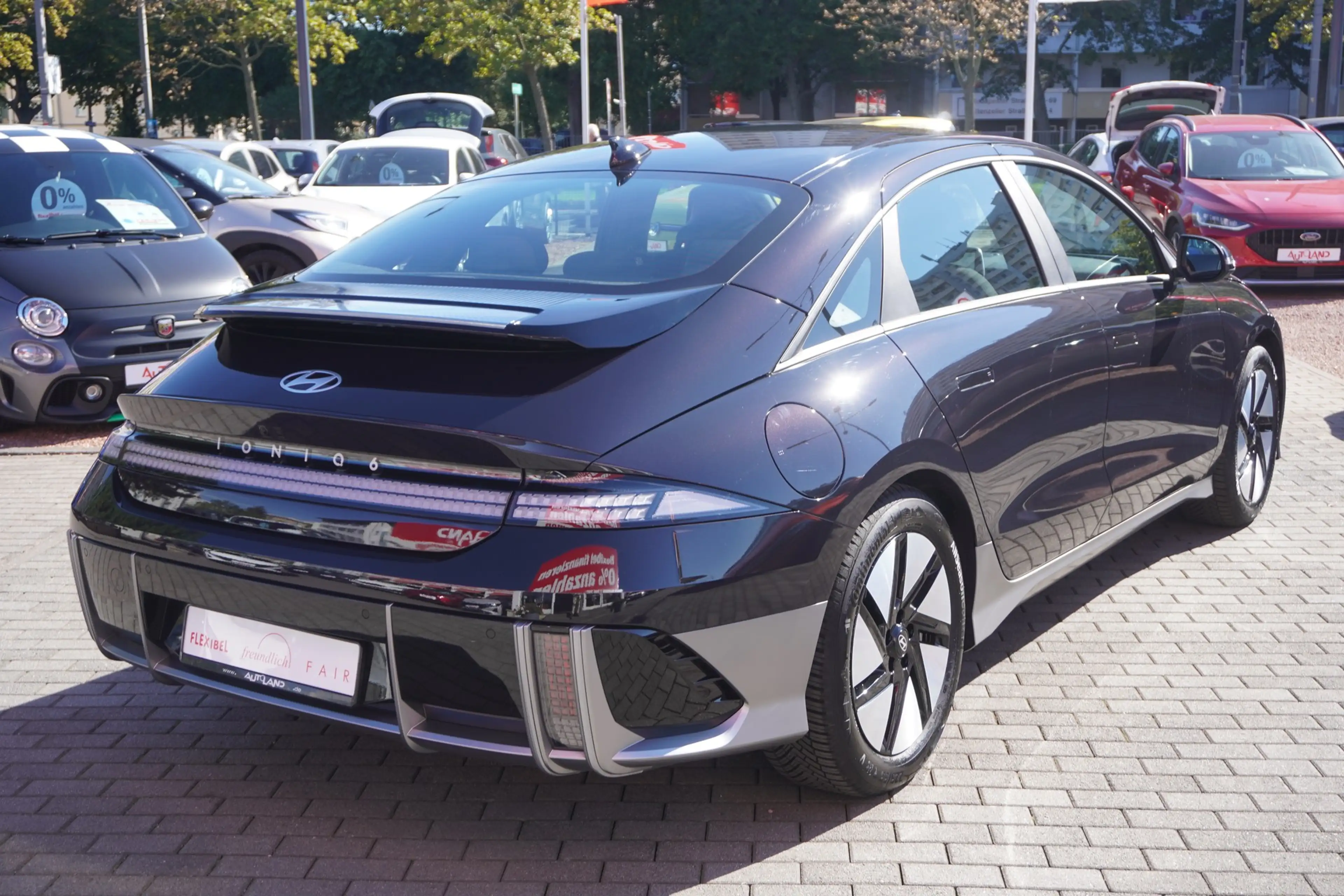 Hyundai IONIQ 6 Ioniq 6 Elektro LED Navi ACC Kamera Winterpaket — photo 6