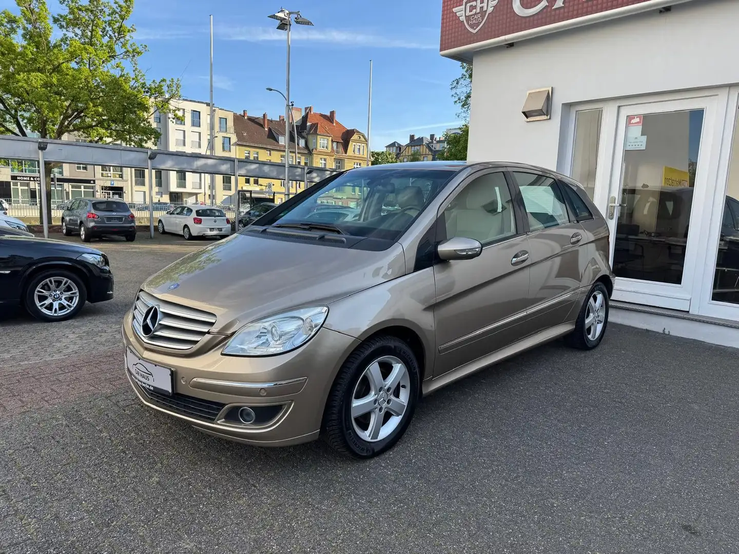 Mercedes-Benz B 200 Chrom-Paket Oro - 2