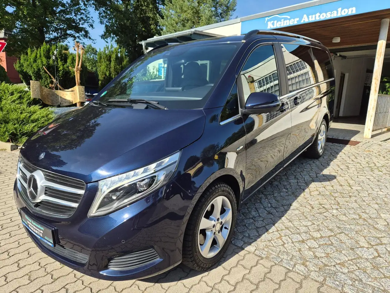 Mercedes-Benz V 250