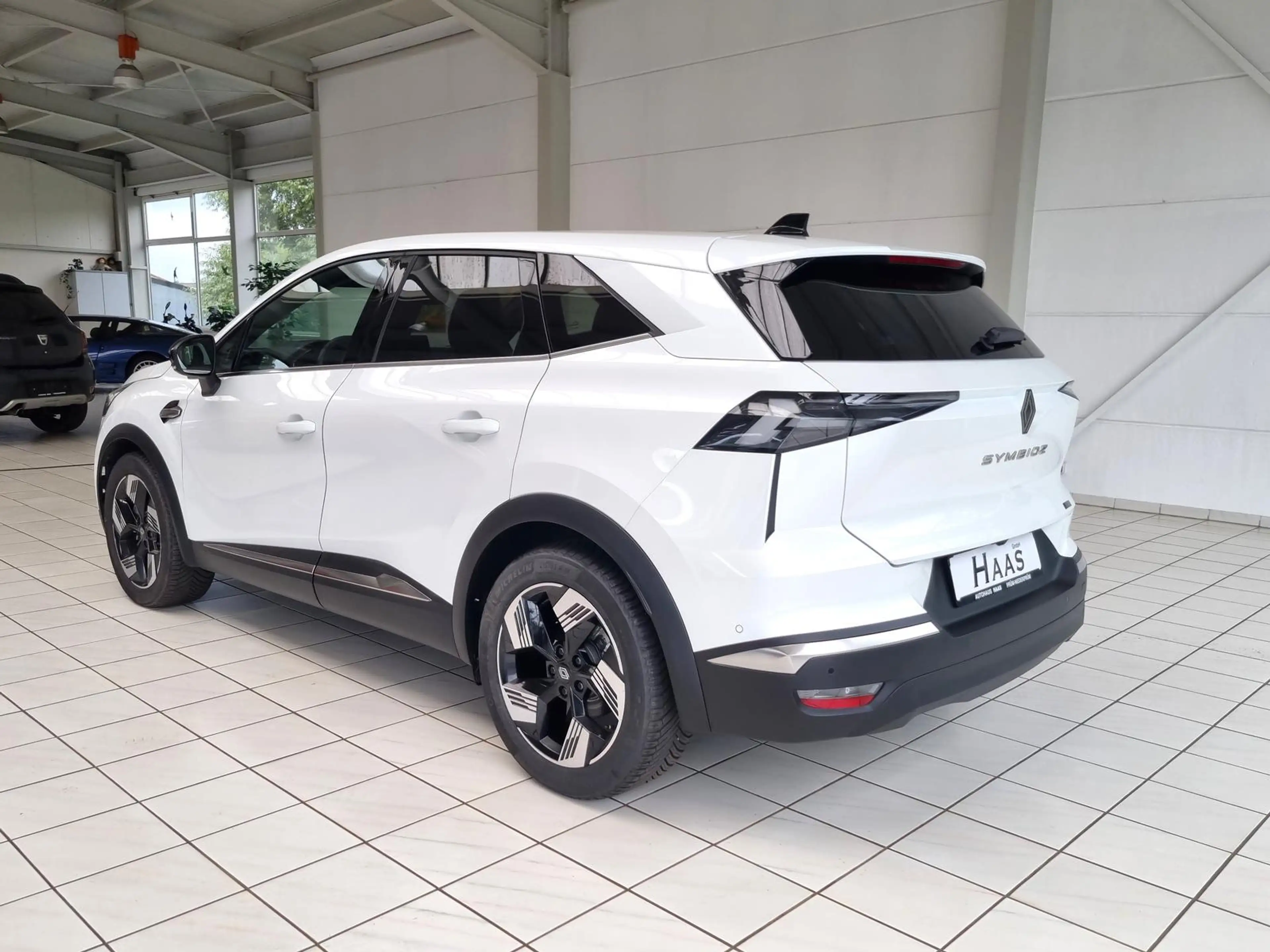 Renault Symbioz 1.8 160 E-Tech Full Hybrid Techno #e. Heckklappe — photo 8