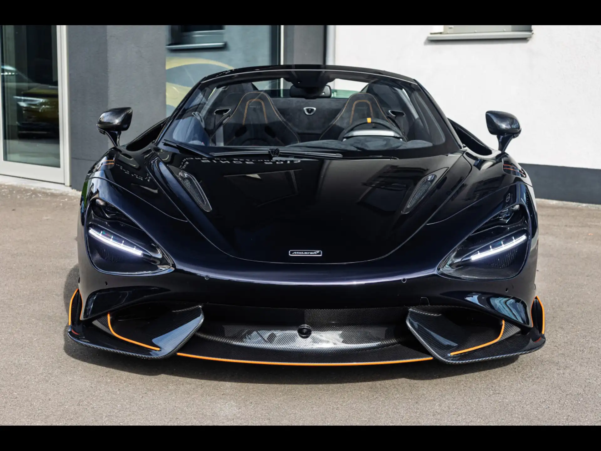 맥라렌 765LT 765 2022 검정 사진 5