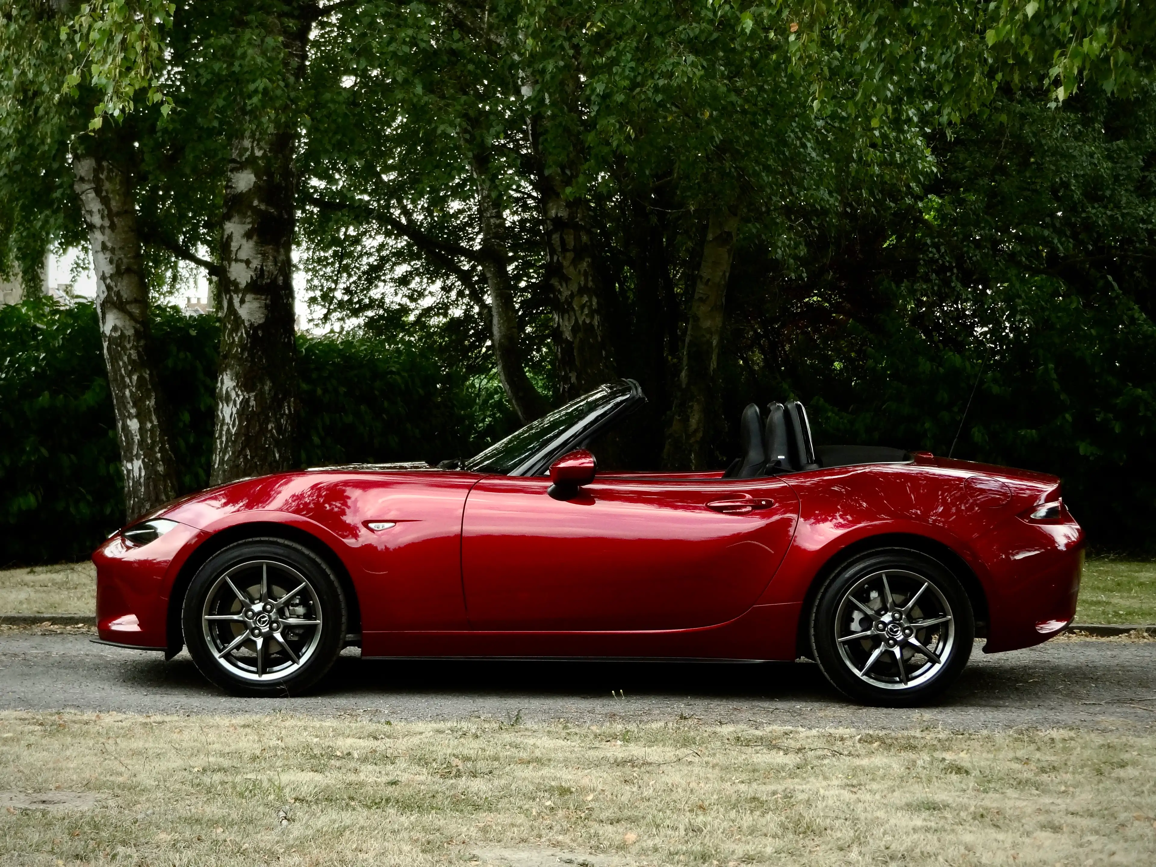 Mazda MX-5 ND2 1.5 ** CAM - FULL MAZDA SERVICE - 1ST OWNER ** — photo 6