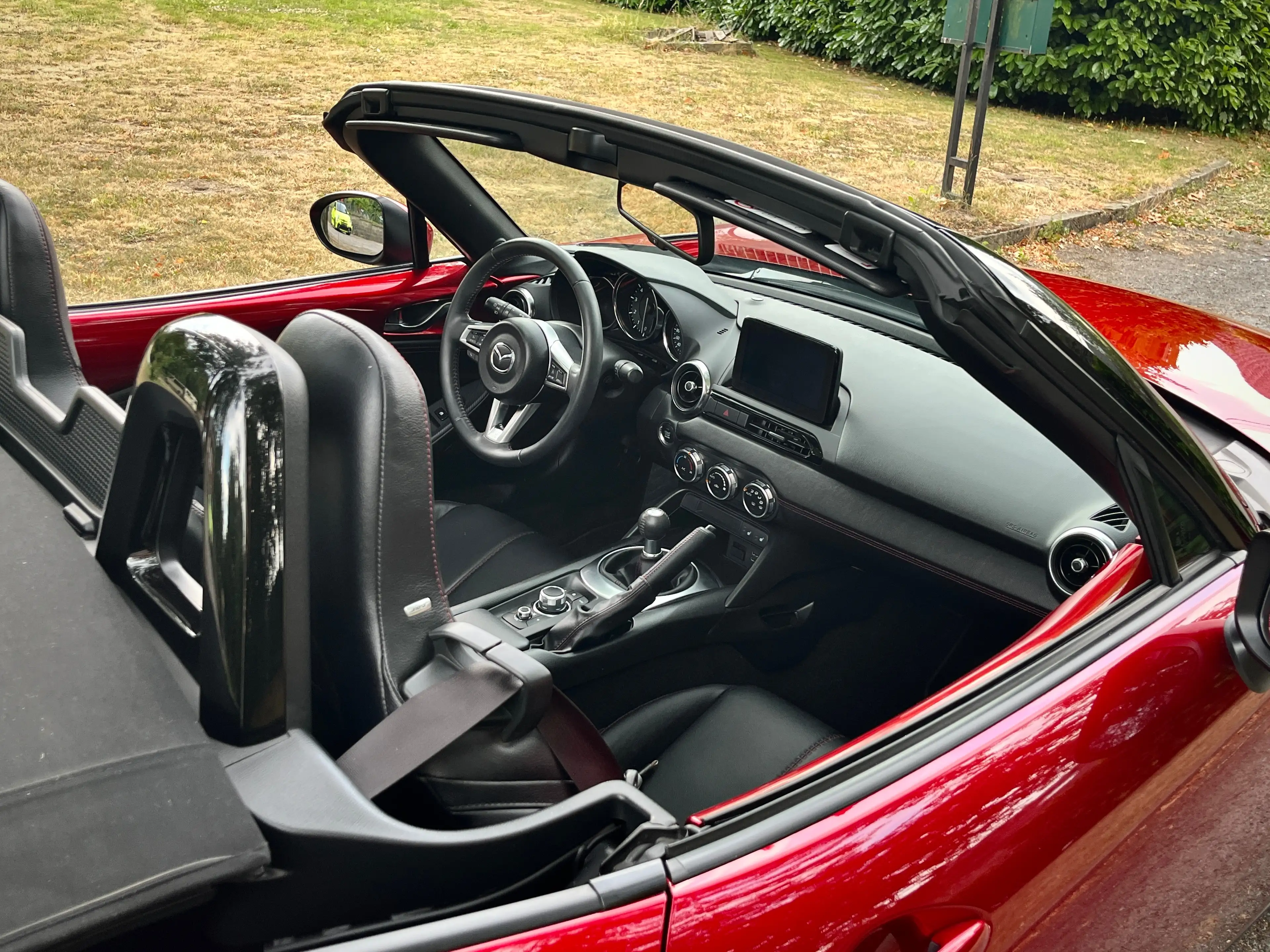 Mazda MX-5 ND2 1.5 ** CAM - FULL MAZDA SERVICE - 1ST OWNER ** — photo 14