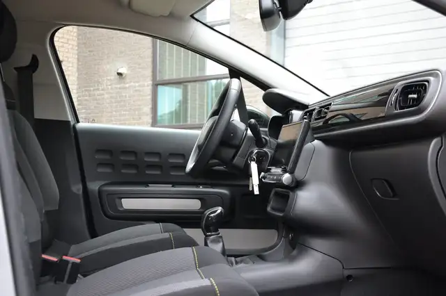 Citroen C3 view 9