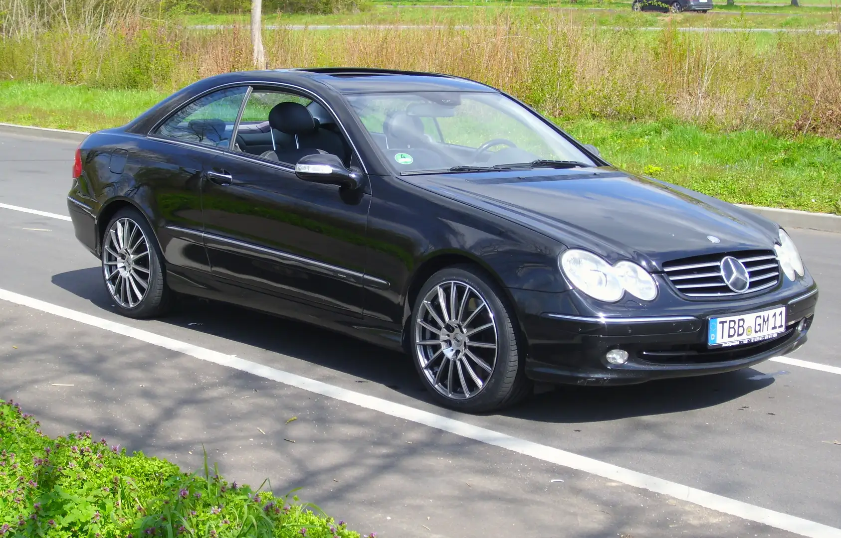 Mercedes-Benz CLK 500 CLK-Klasse Coupe Coupe Avantgarde Schwarz - 1