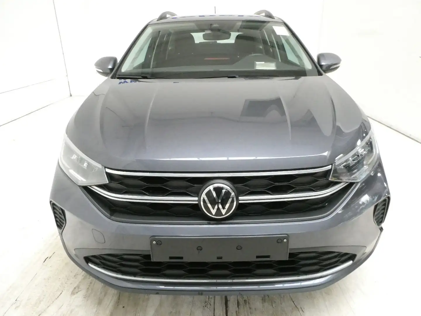 Volkswagen Taigo 1.0 Life Gris - 2