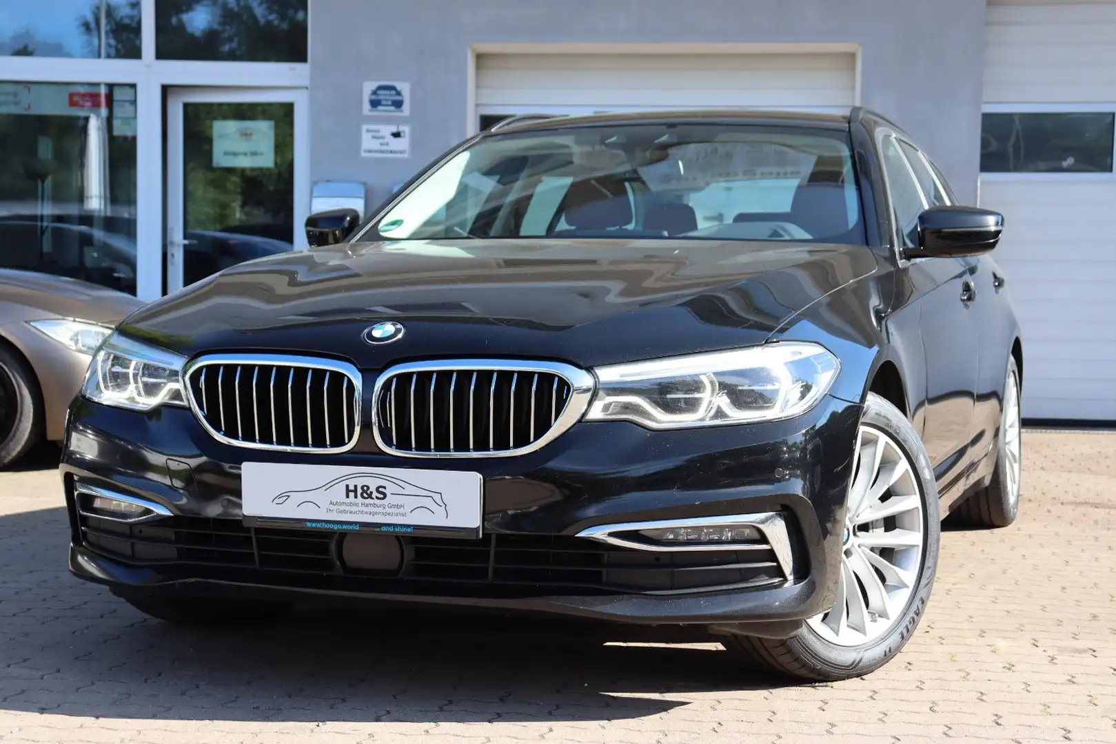 BMW 530 d xDrive Luxury Line Negro - 2