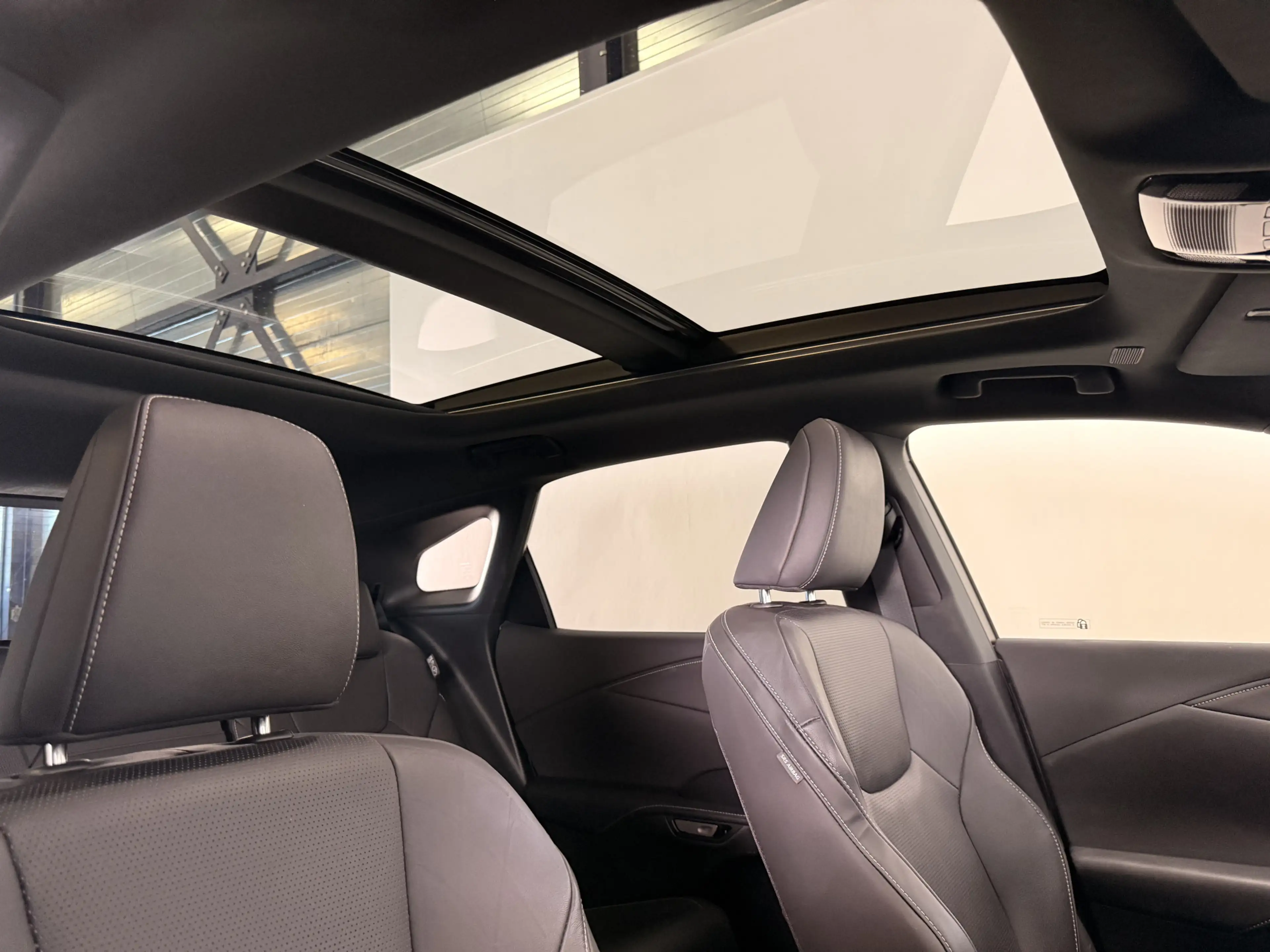 Lexus RX 450h 450h+ Plug-in Hybrid F Sport Design | Schuif / Kan — photo 11