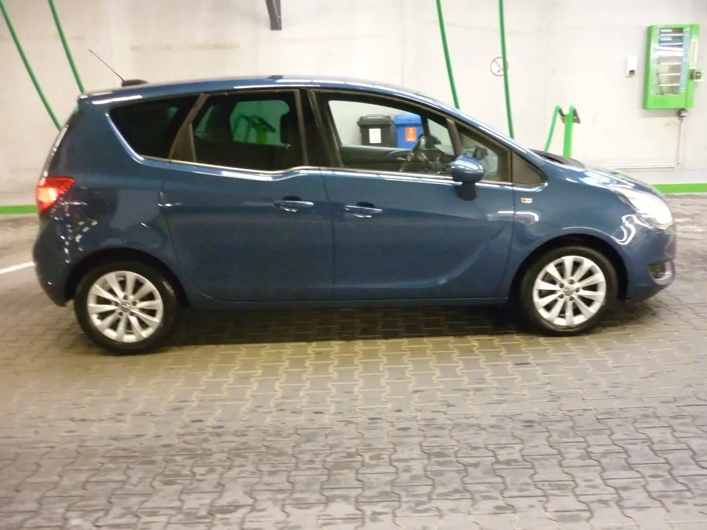 Opel Meriva 1.6 DIESEL EURO 6B Bleu - 1