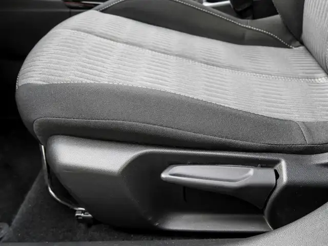 Opel Corsa-E view 14