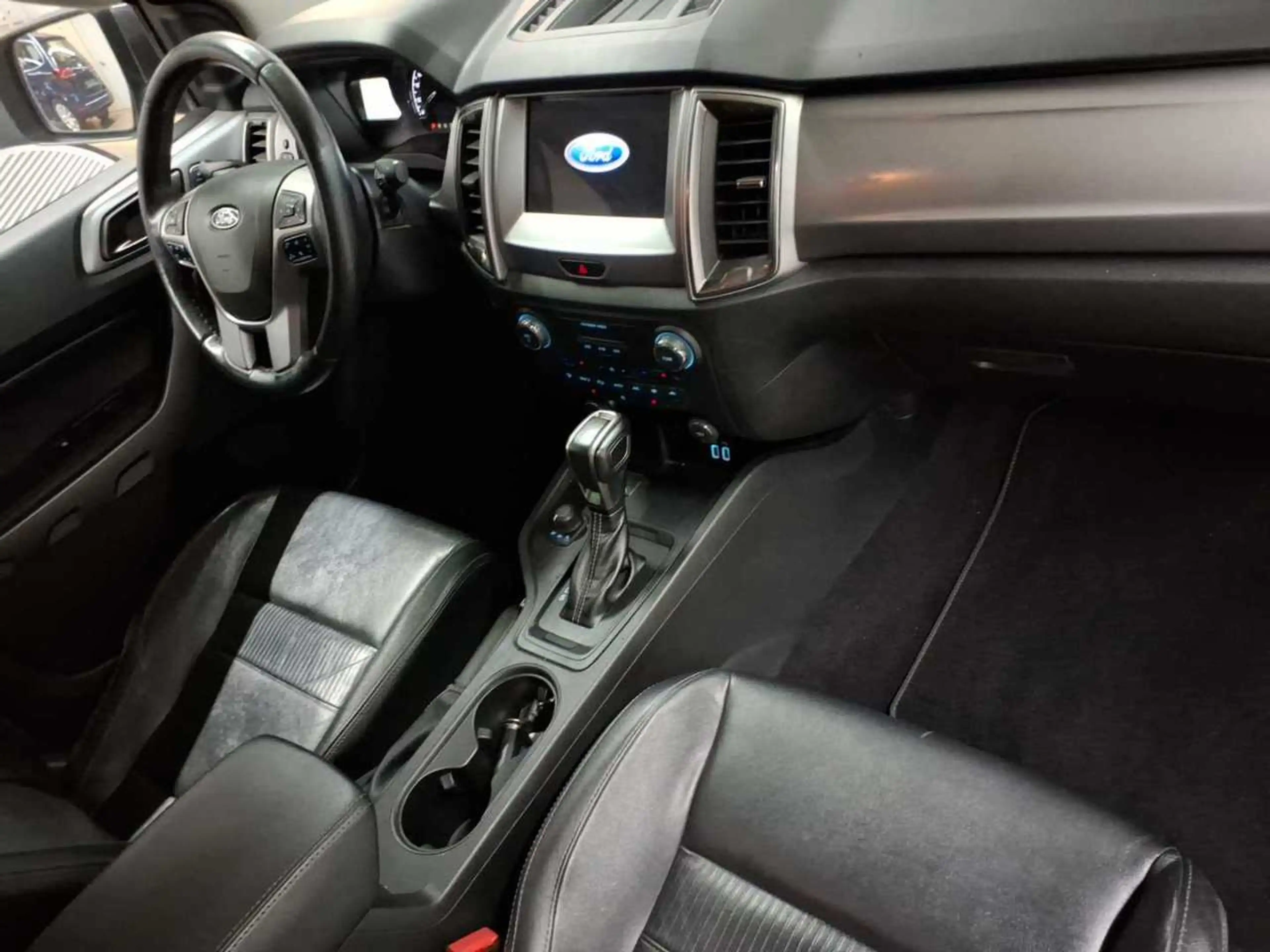 Ford Ranger Ranger 2,0 l EcoBlue Autm. Limited AHK — photo 9