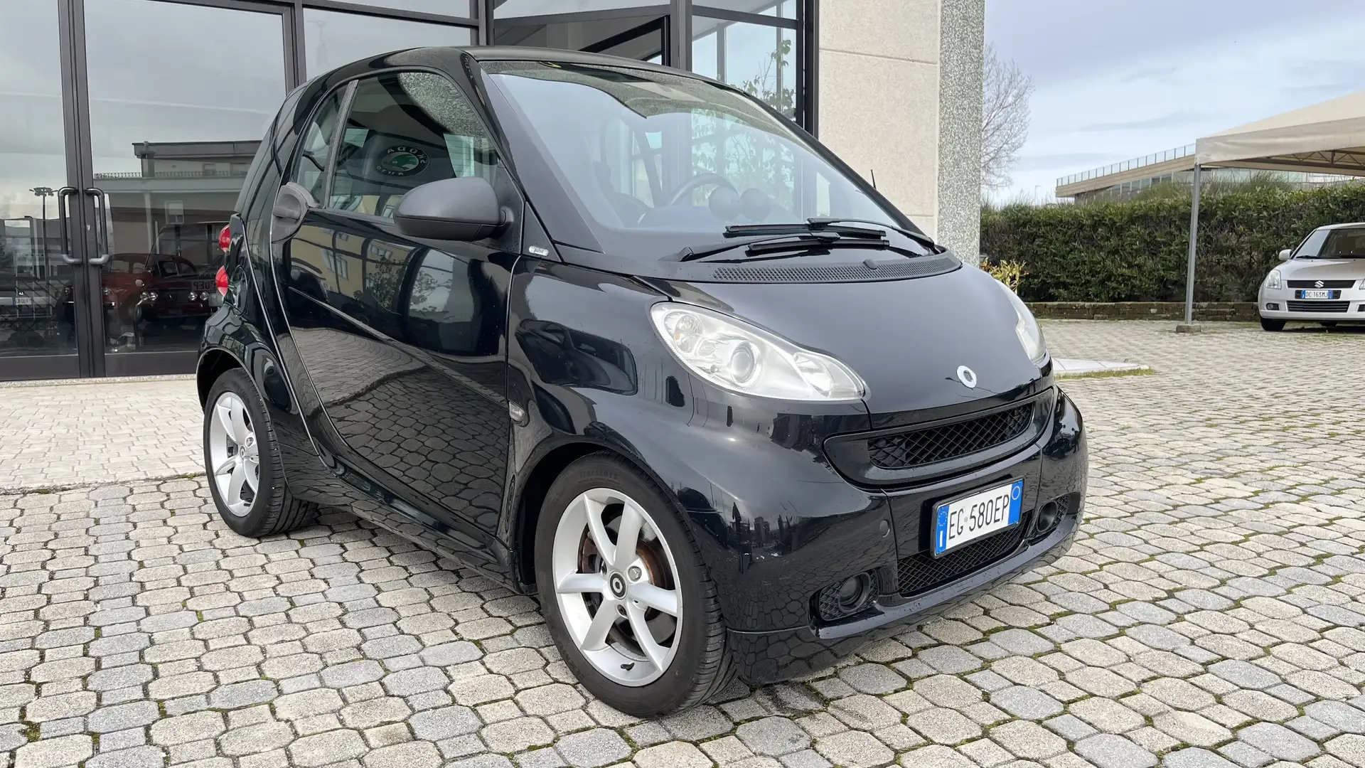 smart forTwo Fortwo 1.0 mhd Pulse 71cv FL Ok NeoPatentati Noir - 1