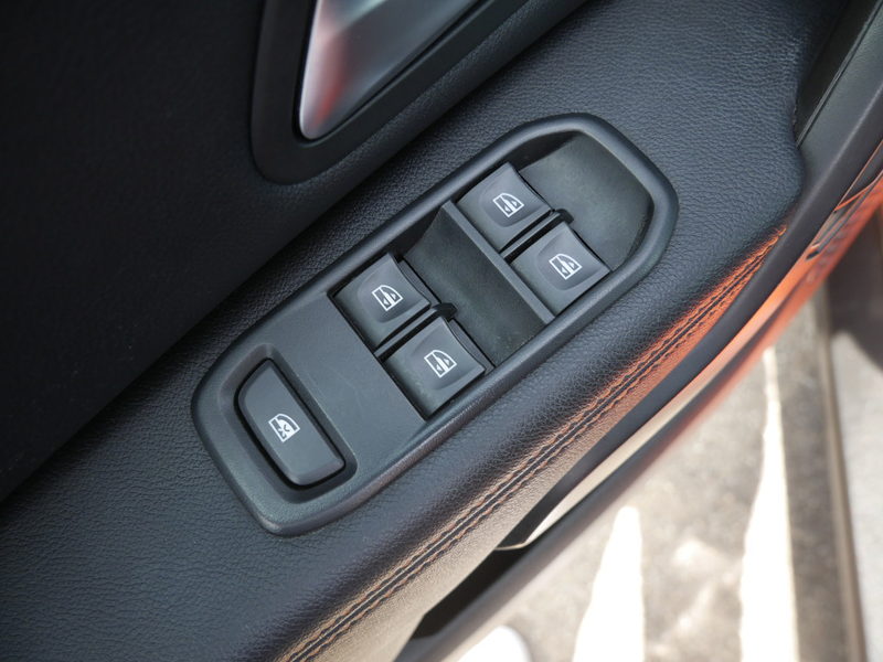 Dacia Duster Extreme TCe 100 ECO-G 2WD SHZ LED 360° — photo 6