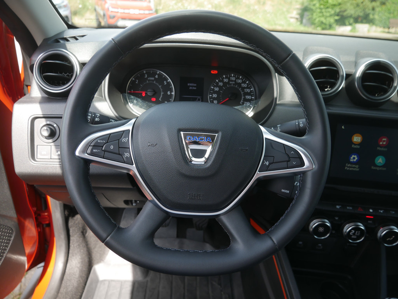 Dacia Duster Extreme TCe 100 ECO-G 2WD SHZ LED 360° — photo 7