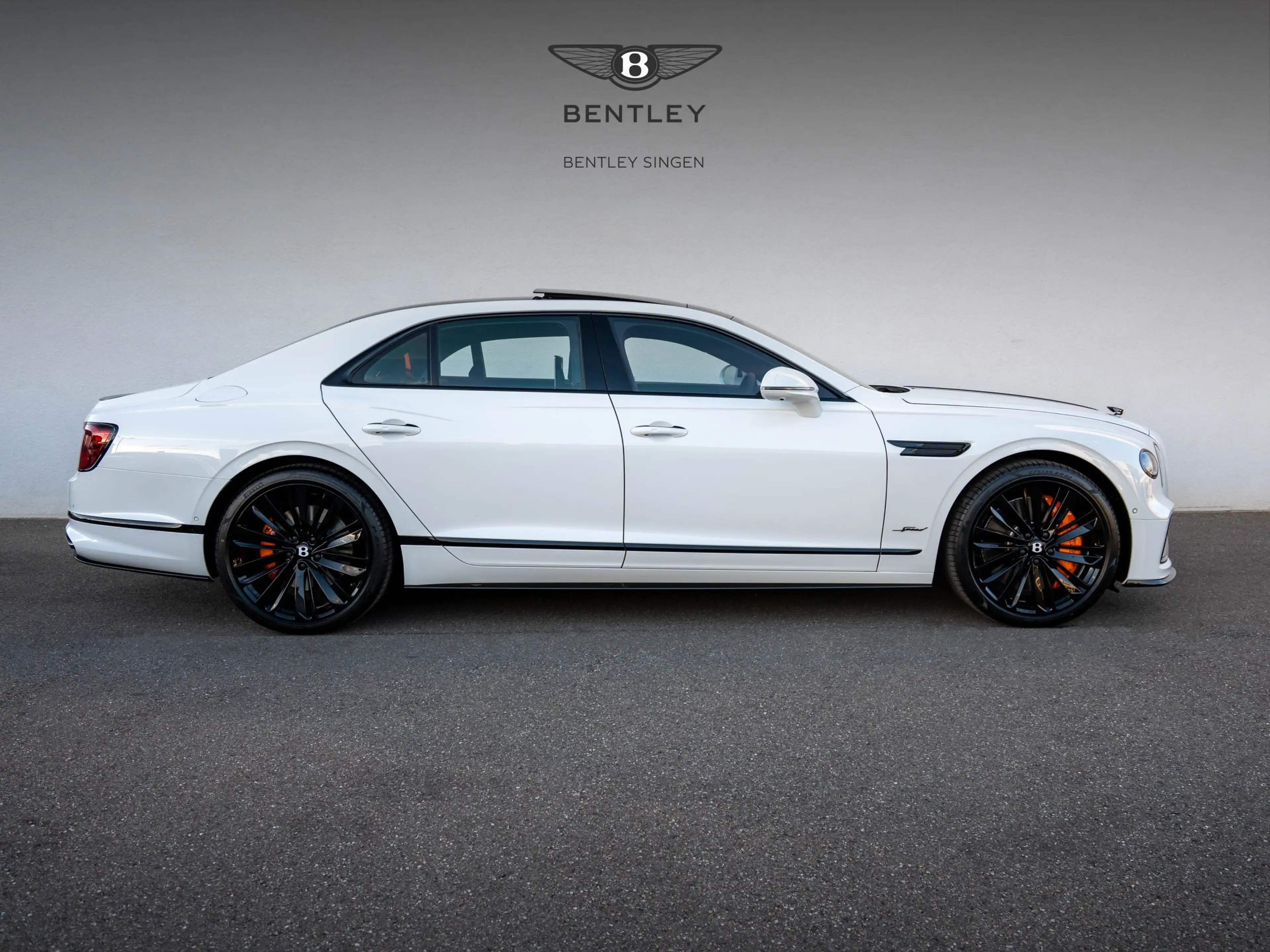 Bentley Flying Spur Speed V8 Hybrid *NP 396.490,00 €* — photo 5
